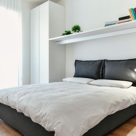 Joivy Superb Flat With Balcony Apartment Como Exterior photo